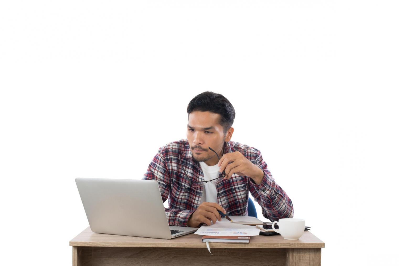 Session de formation en investissement avec participants engagés